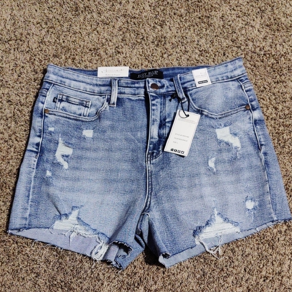 Judy Blue Women's Distressed Denim Shorts - Blue